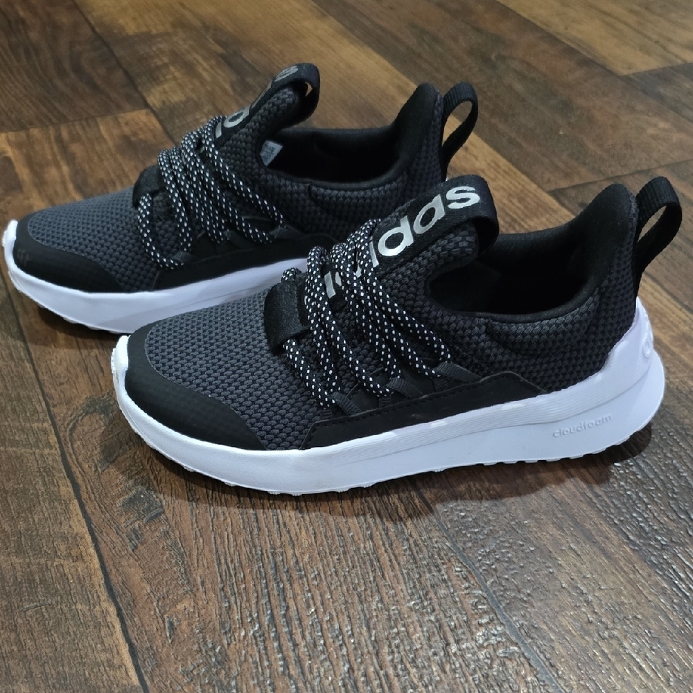 Adidas Lite Racer Adapt Black and White Sneakers Never Worn